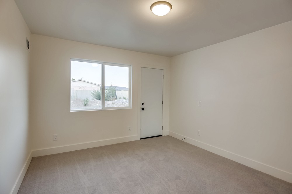 Virtual tour photo 30 of 44 for 3787 Broadway