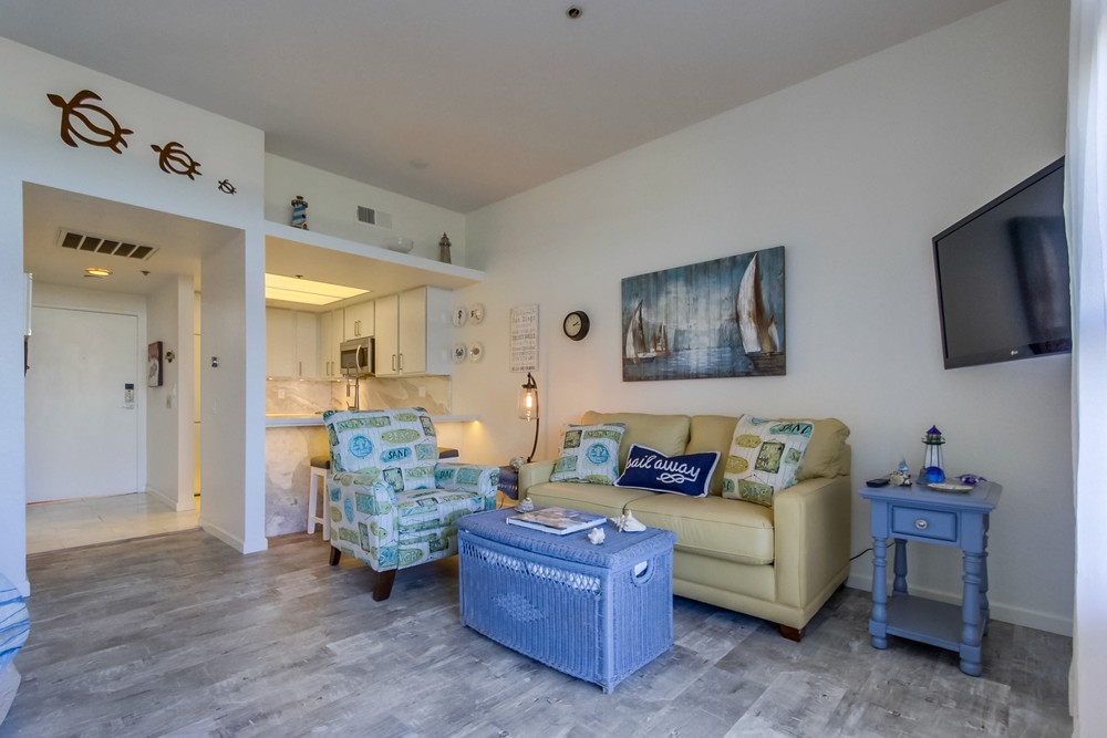Virtual tour photo 7 of 32 for 3790 Florida St UNIT C219