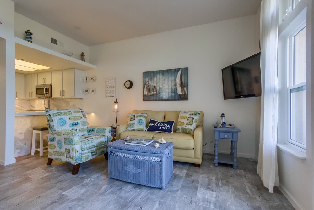 Virtual tour photo 8 of 32 for 3790 Florida St UNIT C219