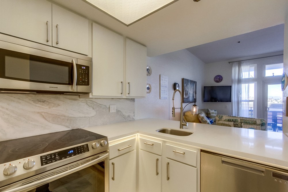 Virtual tour photo 13 of 32 for 3790 Florida St UNIT C219