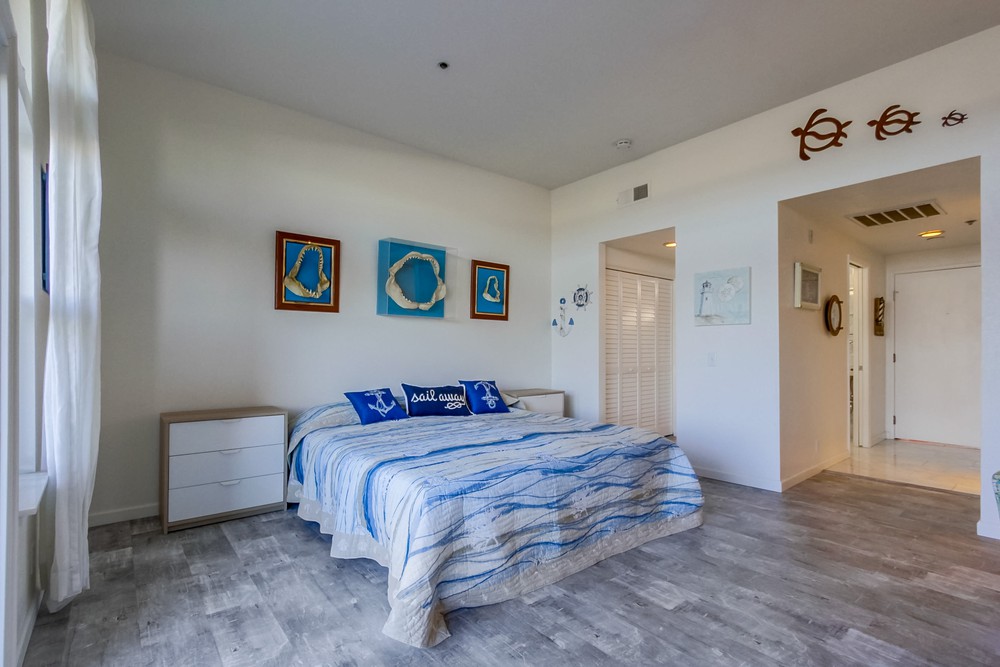 Virtual tour photo 17 of 32 for 3790 Florida St UNIT C219