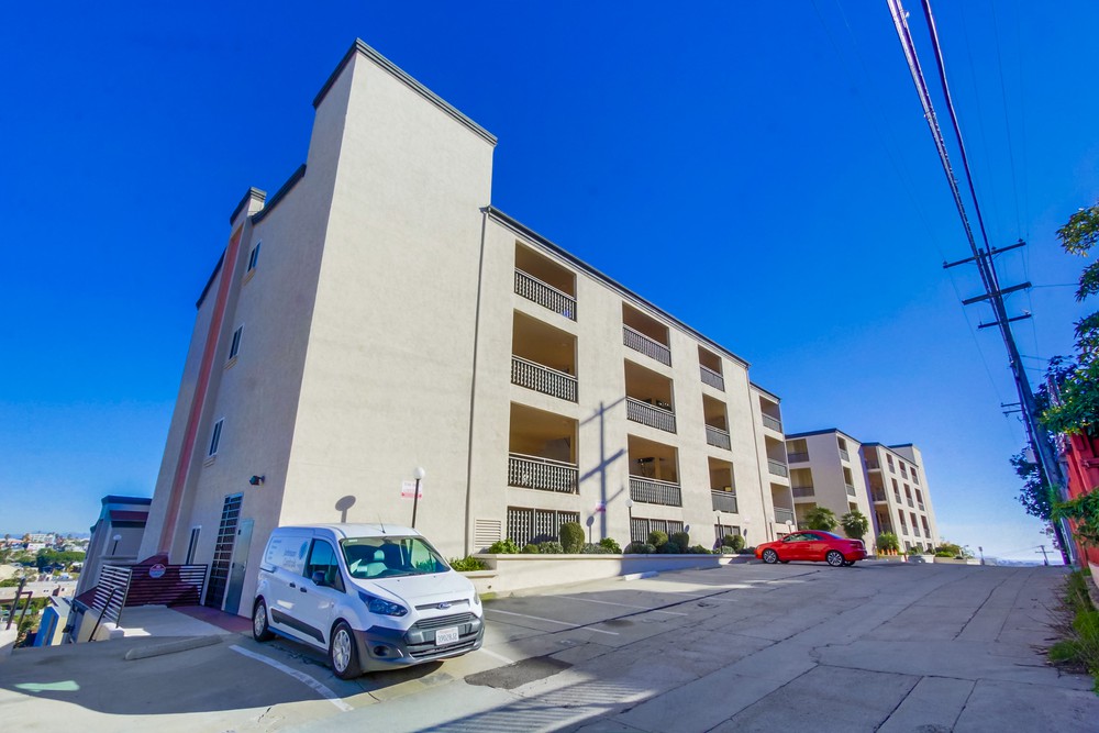 Virtual tour photo 31 of 32 for 3790 Florida St UNIT C219
