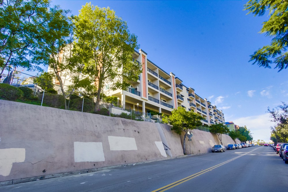 Virtual tour photo 33 of 32 for 3790 Florida St UNIT C219