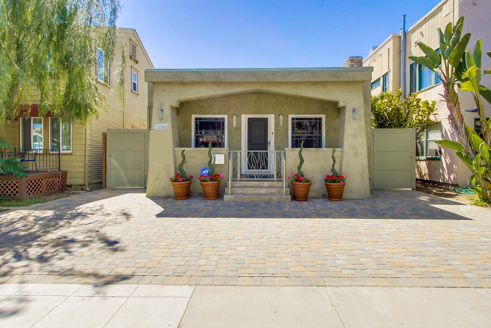 Virtual tour photo 1 of 61 for 3790 Third Ave