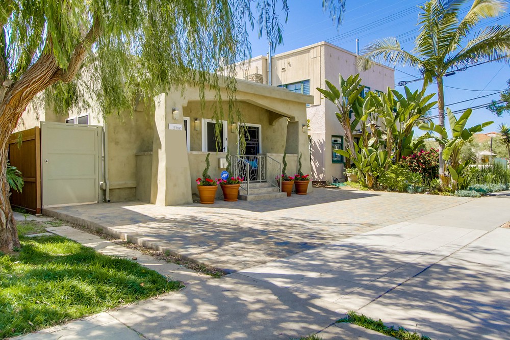 Virtual tour photo 4 of 61 for 3790 Third Ave
