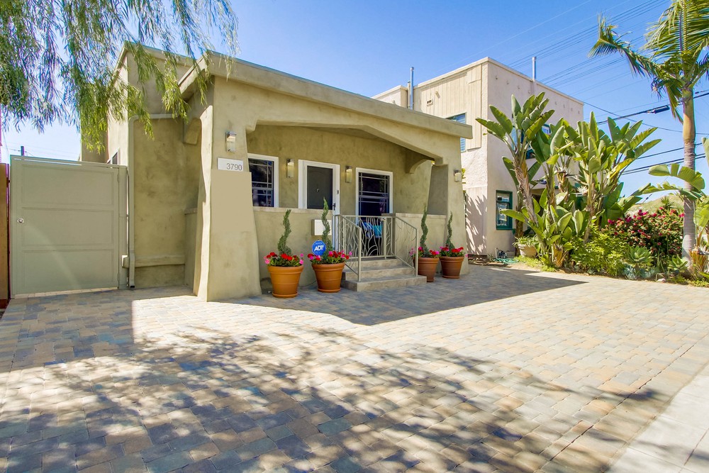 Virtual tour photo 5 of 61 for 3790 Third Ave