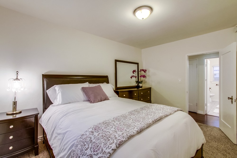 Virtual tour photo 29 of 54 for 3791 32nd St