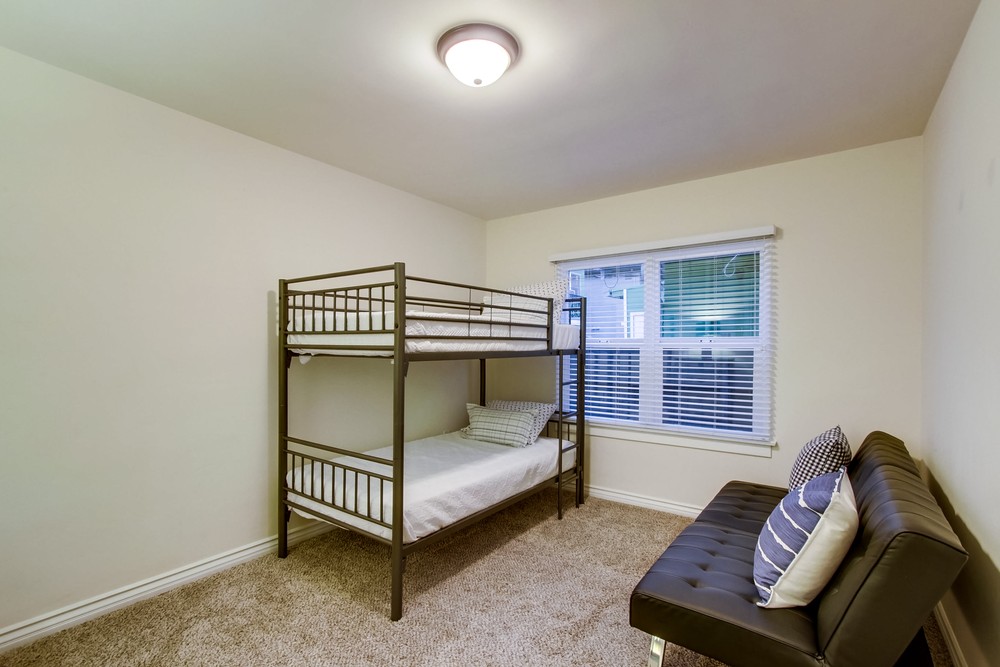 Virtual tour photo 33 of 54 for 3791 32nd St