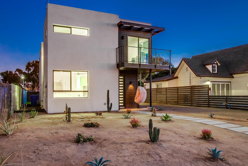 Virtual tour photo 4 of 66 for 3791 Broadway