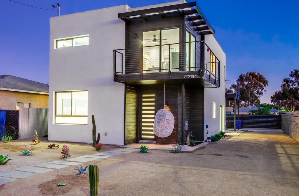 Virtual tour photo 5 of 66 for 3791 Broadway