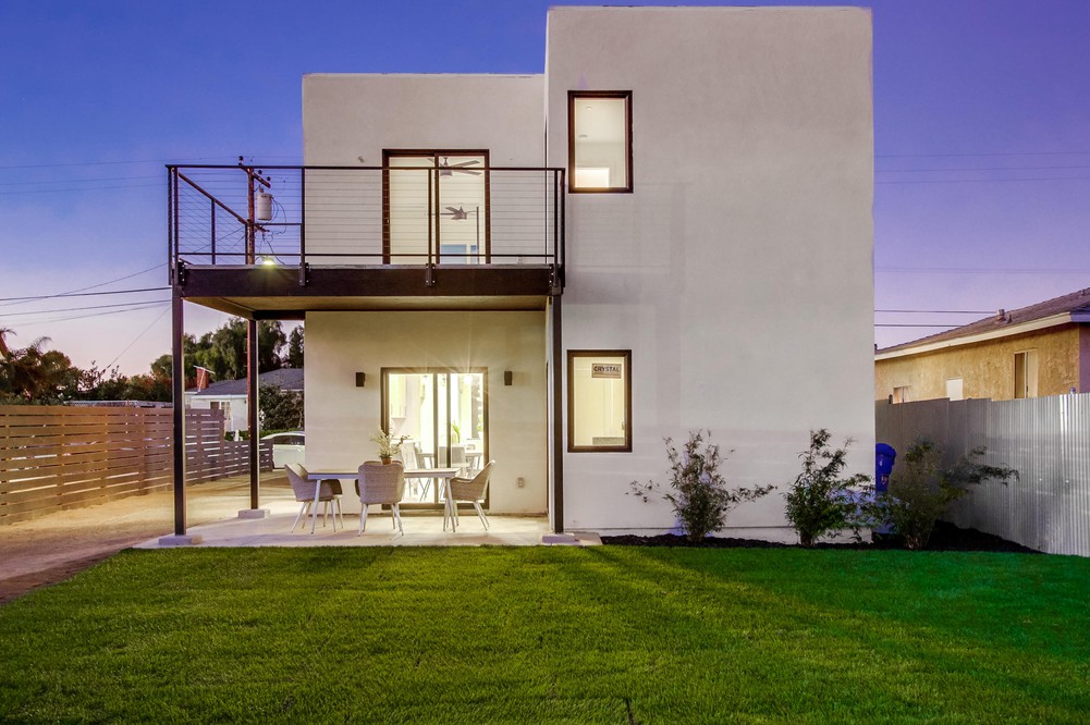 Virtual tour photo 7 of 66 for 3791 Broadway