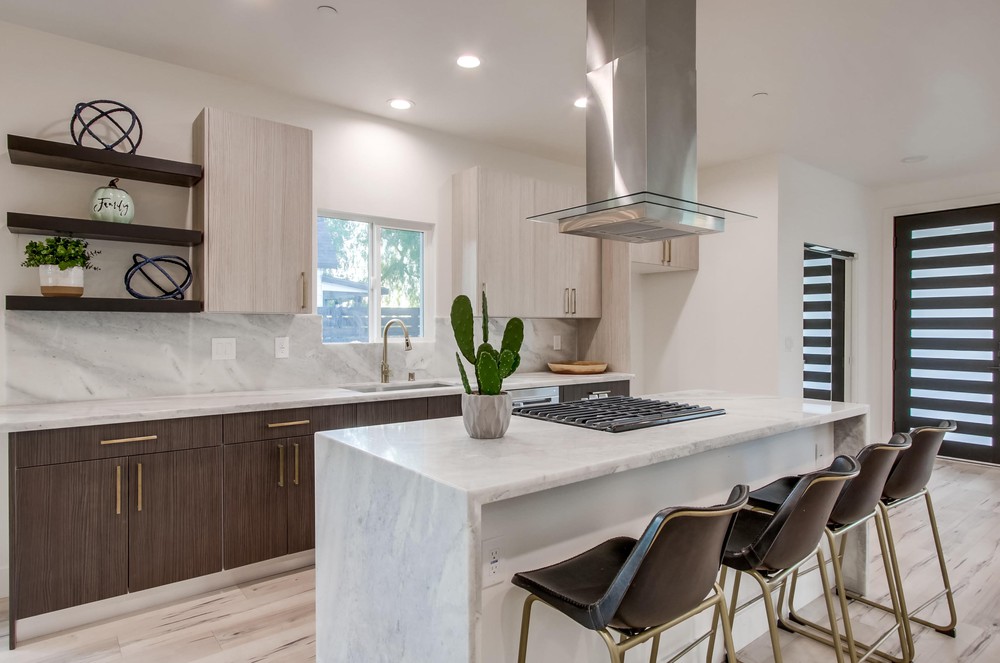 Virtual tour photo 22 of 66 for 3791 Broadway