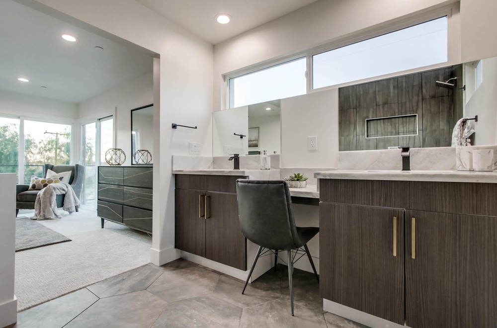 Virtual tour photo 37 of 66 for 3791 Broadway