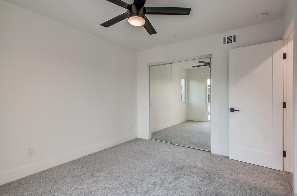 Virtual tour photo 44 of 66 for 3791 Broadway
