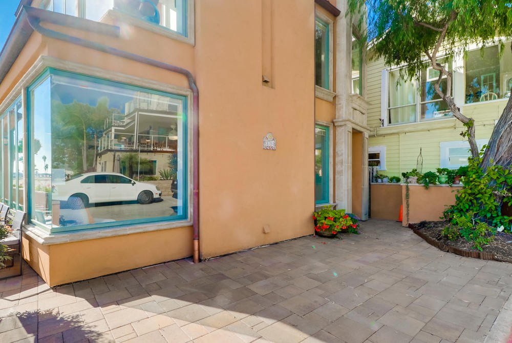 Virtual tour photo 7 of 55 for 3792 Bayside Walk