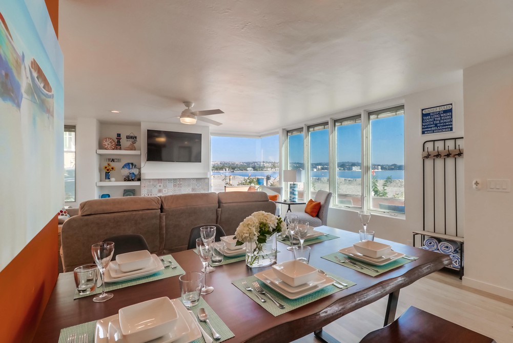 Virtual tour photo 12 of 55 for 3792 Bayside Walk