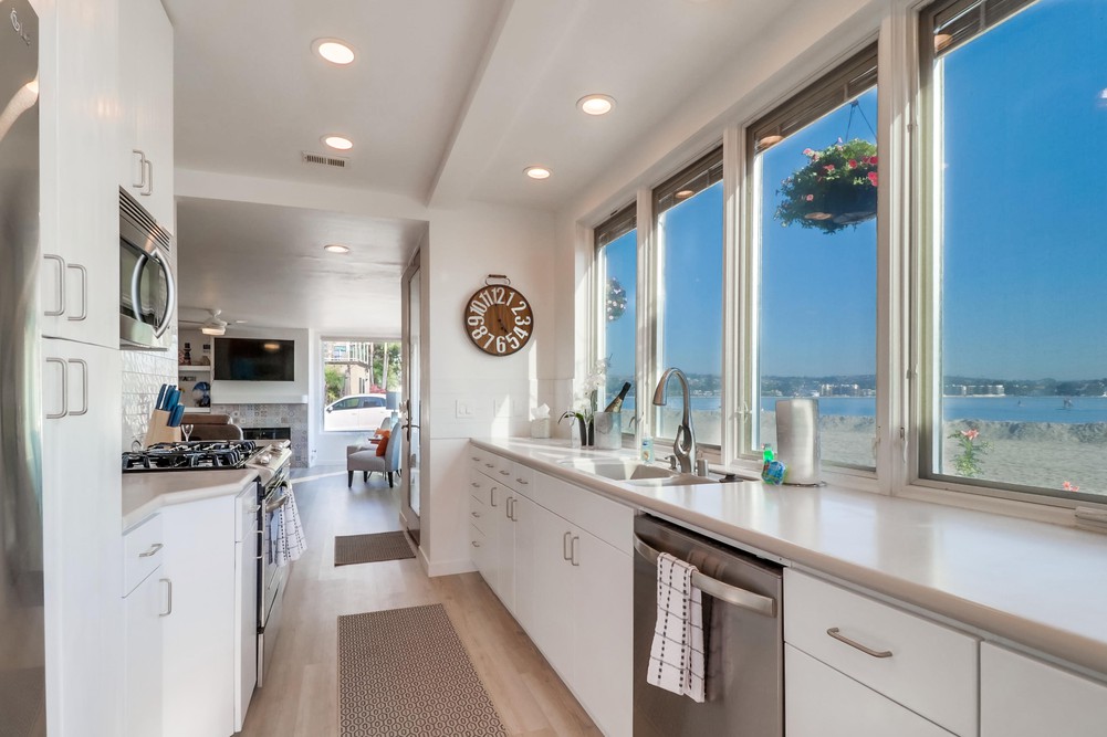 Virtual tour photo 25 of 55 for 3792 Bayside Walk