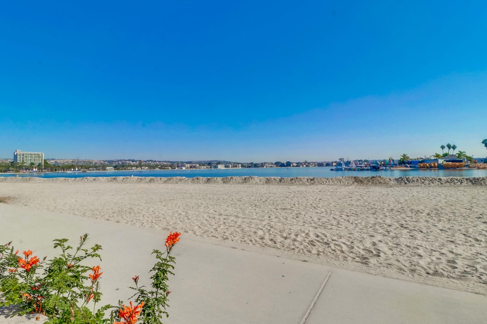 Virtual tour photo 52 of 55 for 3792 Bayside Walk