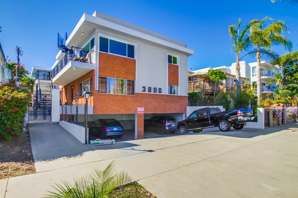 Virtual tour photo 1 of 38 for 3800 Kendall St #2