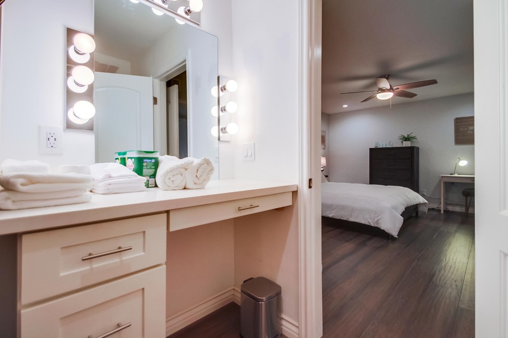 Virtual tour photo 24 of 38 for 3800 Kendall St #2