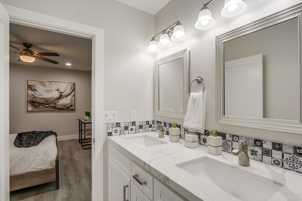 Virtual tour photo 43 of 91 for 3801 Belmont Ave