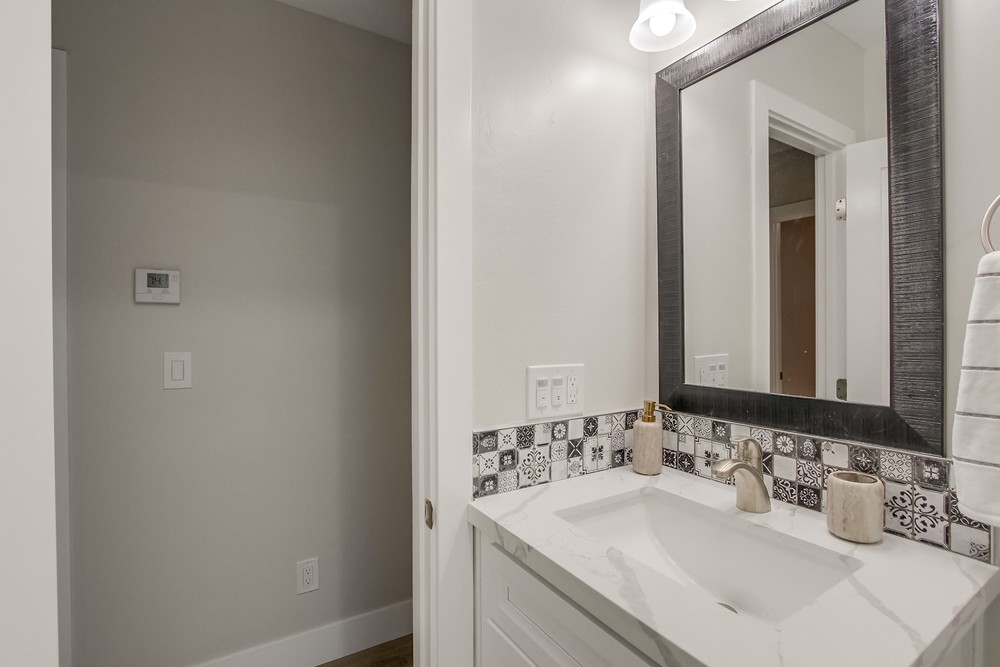 Virtual tour photo 57 of 91 for 3801 Belmont Ave