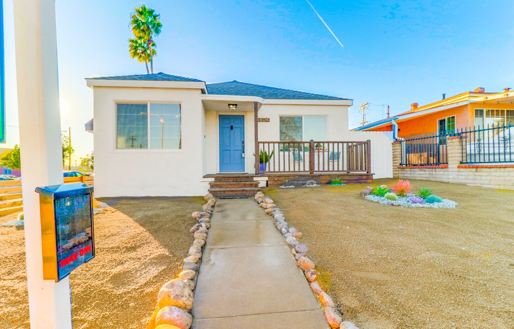 Virtual tour photo 1 of 38 for 3804 Chamoune Ave