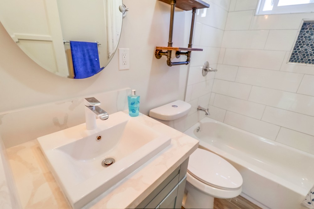 Virtual tour photo 25 of 38 for 3804 Chamoune Ave