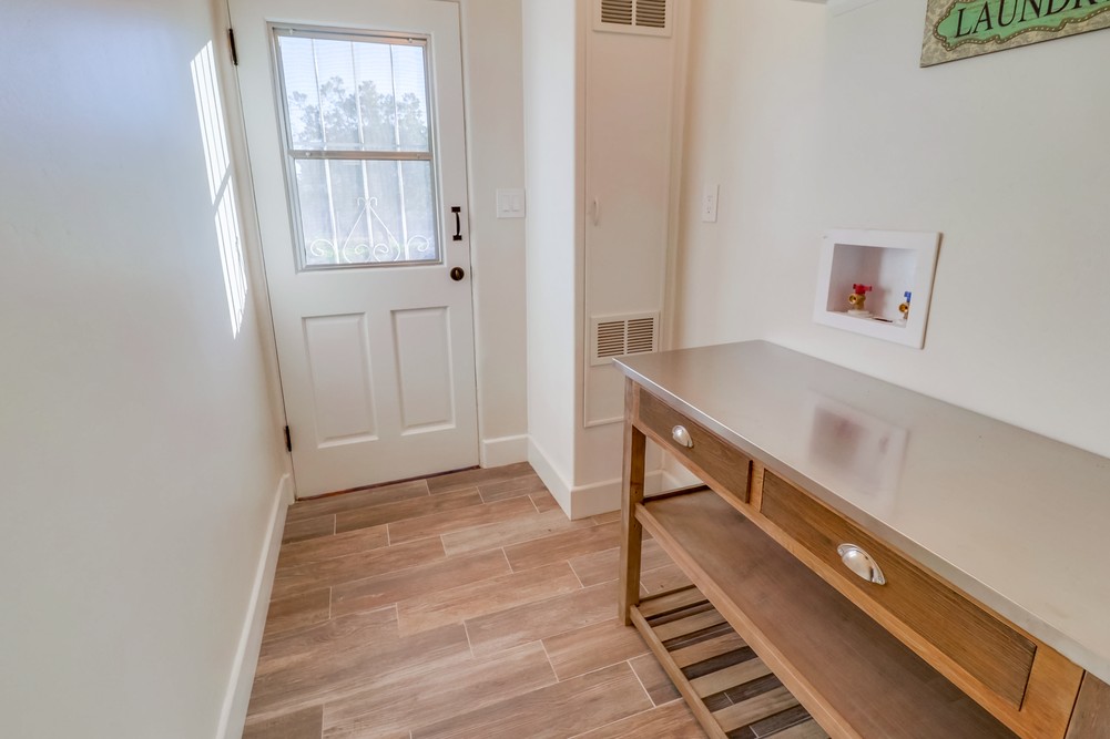 Virtual tour photo 30 of 38 for 3804 Chamoune Ave
