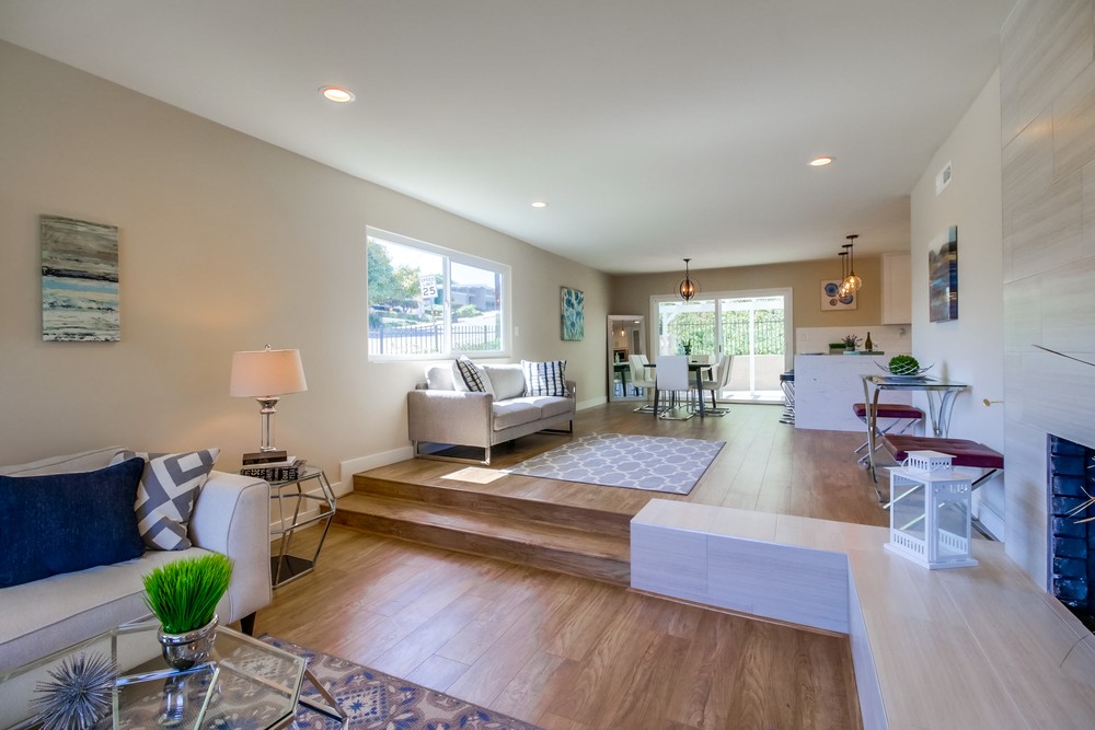 Virtual tour photo 10 of 47 for 3804 Southview Dr. San Diego