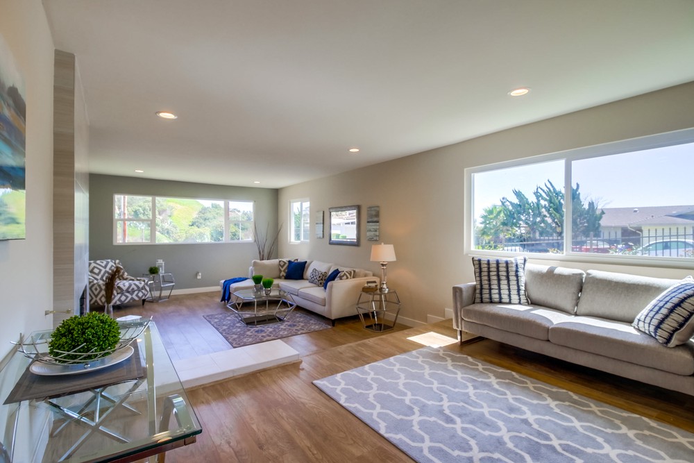Virtual tour photo 13 of 47 for 3804 Southview Dr. San Diego