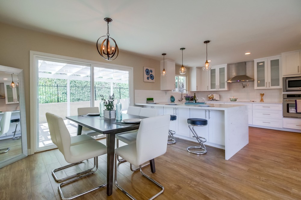Virtual tour photo 16 of 47 for 3804 Southview Dr. San Diego