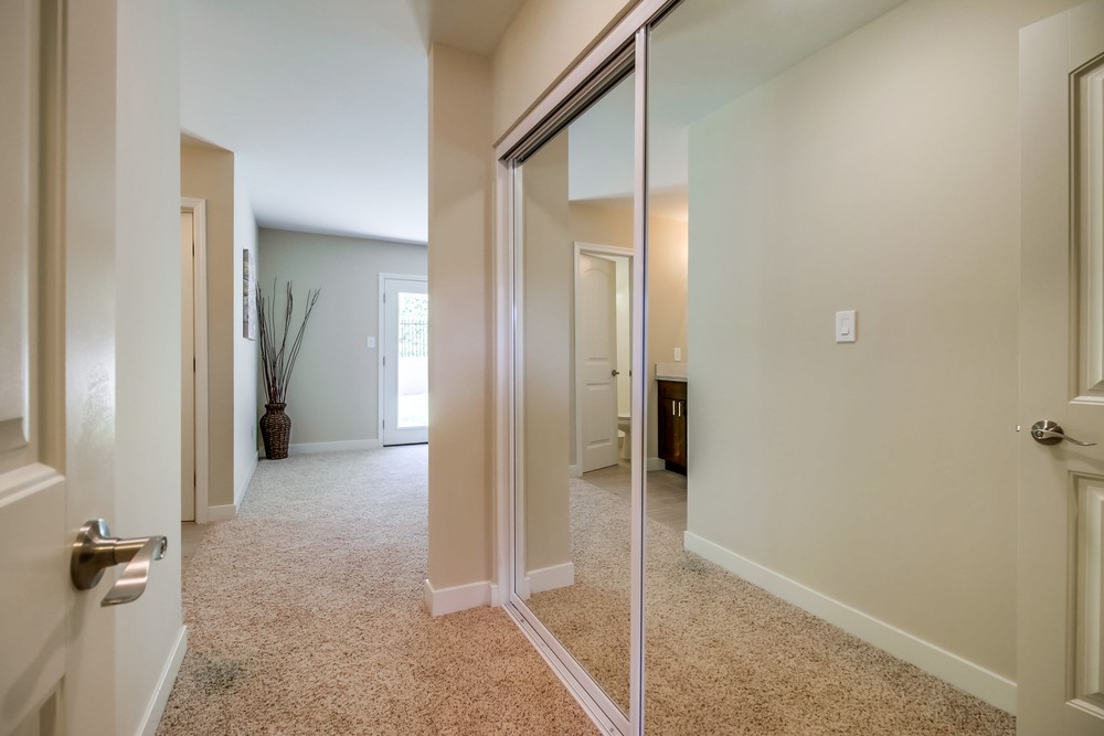 Virtual tour photo 27 of 47 for 3804 Southview Dr. San Diego