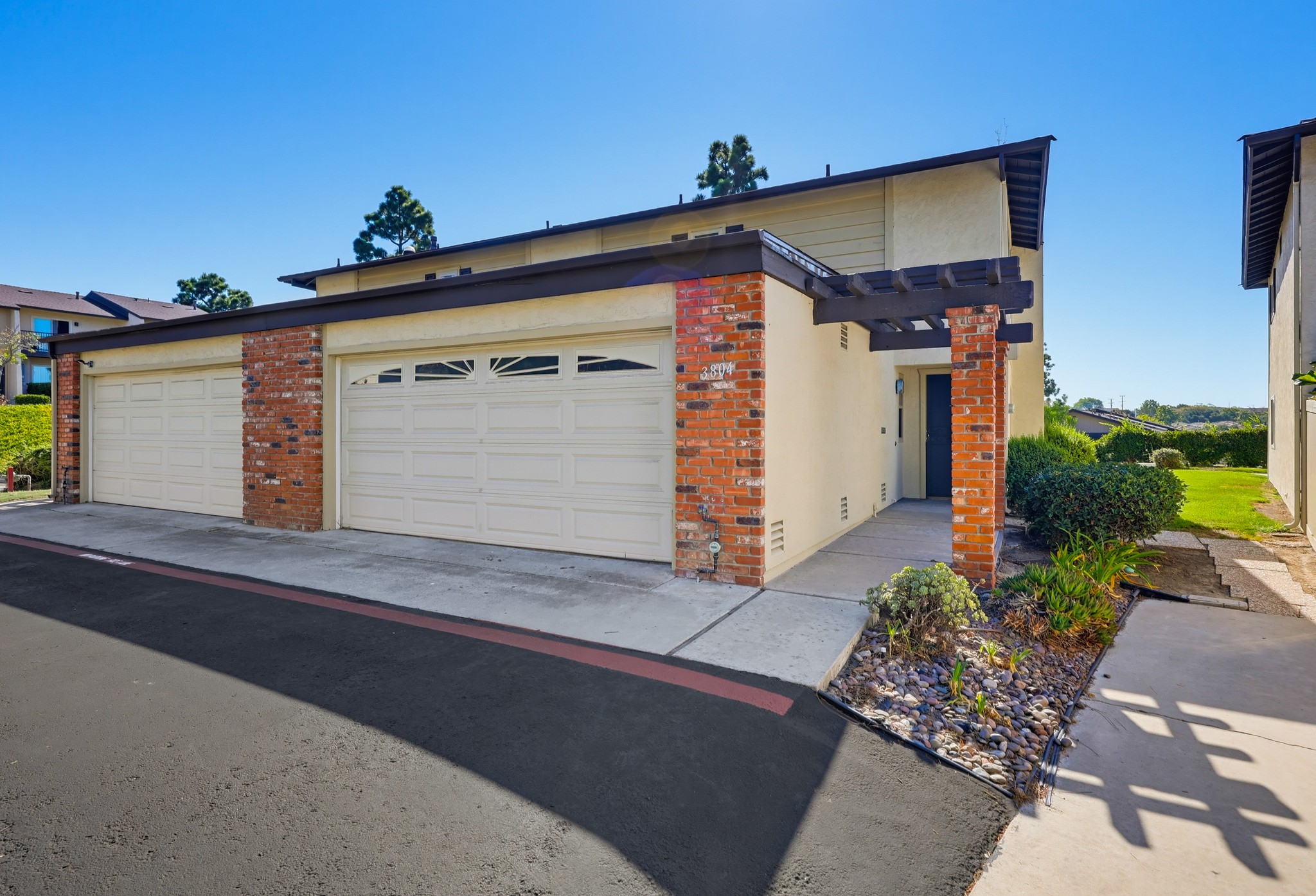 Virtual tour photo 1 of 64 for 3804 Willows Way