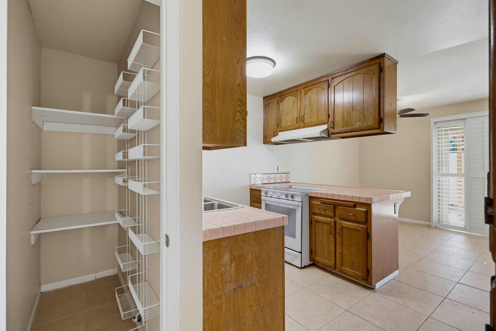 Virtual tour photo 21 of 64 for 3804 Willows Way