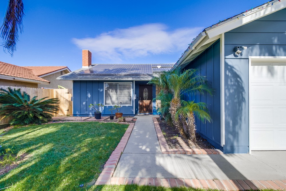 Virtual tour photo 5 of 42 for 3806 Coleman Ave