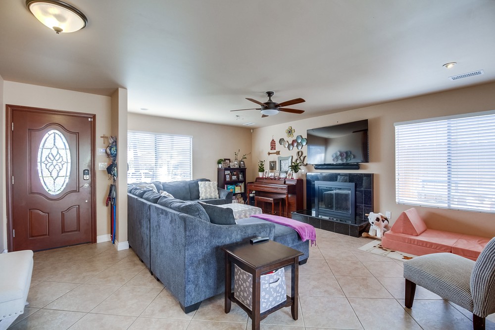 Virtual tour photo 10 of 42 for 3806 Coleman Ave