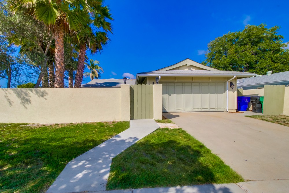 Virtual tour photo 4 of 42 for 3810 Governor Dr