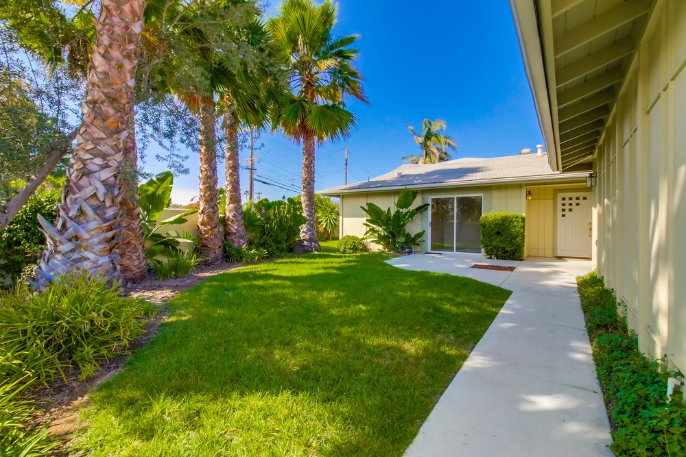 Virtual tour photo 5 of 42 for 3810 Governor Dr