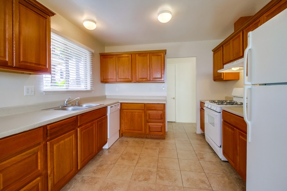 Virtual tour photo 17 of 42 for 3810 Governor Dr