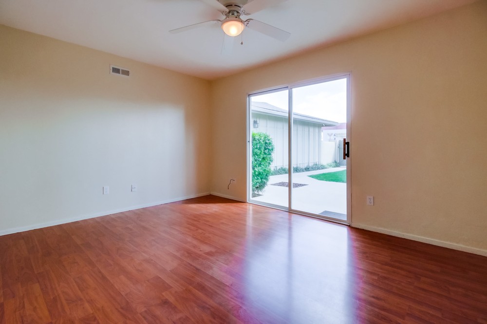 Virtual tour photo 21 of 42 for 3810 Governor Dr