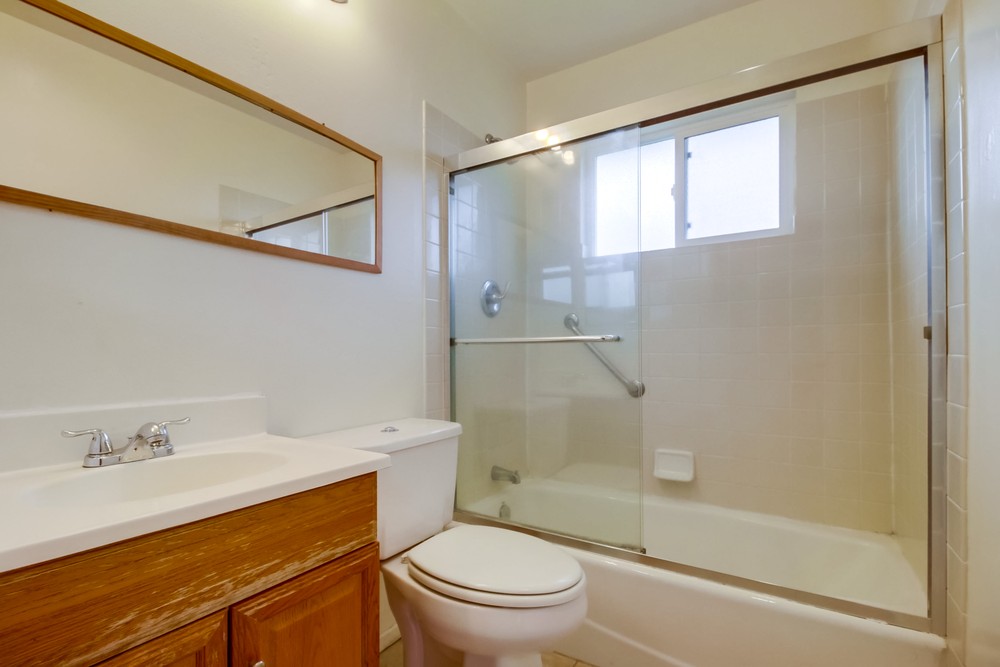 Virtual tour photo 34 of 42 for 3810 Governor Dr