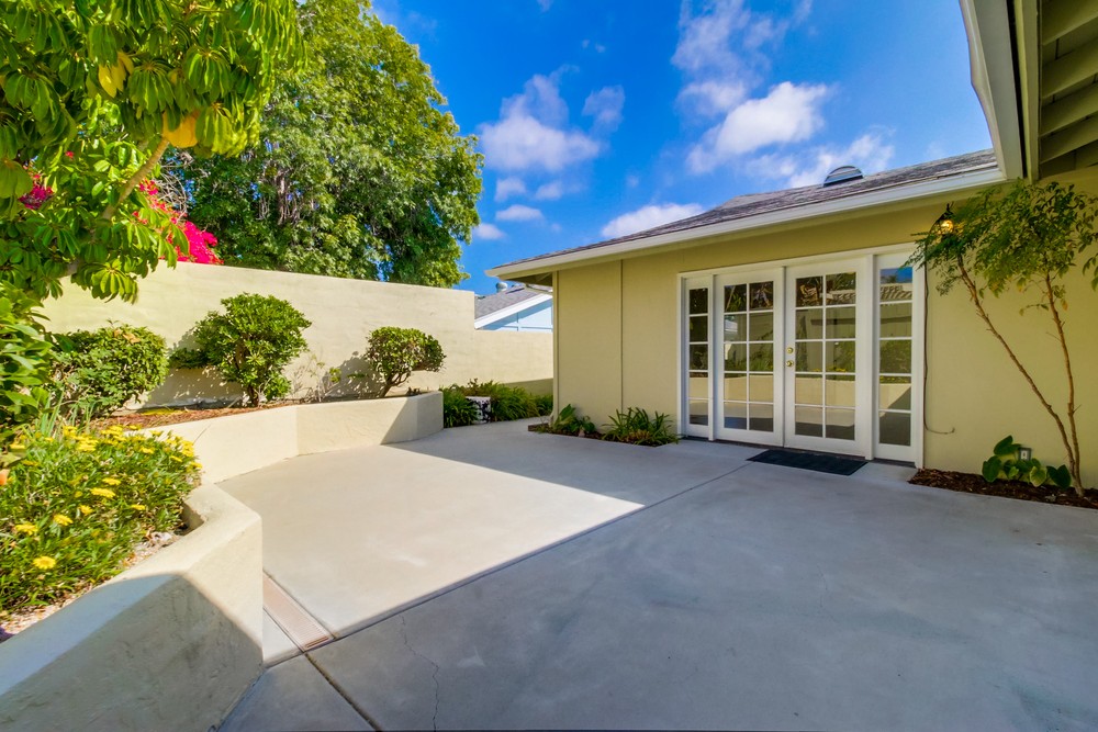 Virtual tour photo 36 of 42 for 3810 Governor Dr