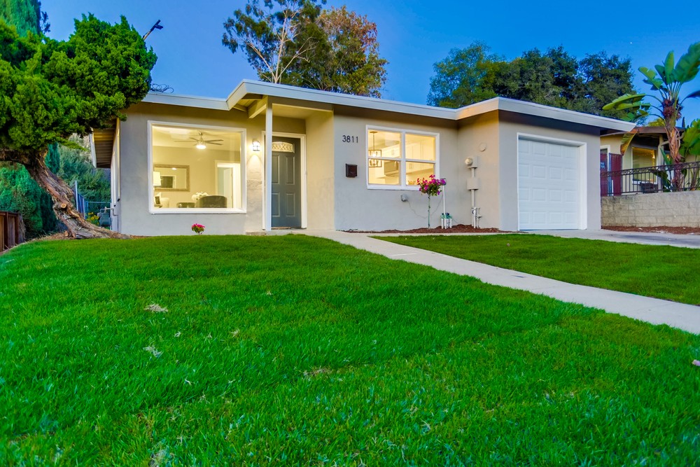 Virtual tour photo 3 of 44 for 3811 College Ave