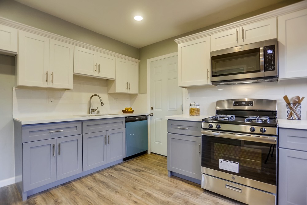 Virtual tour photo 15 of 44 for 3811 College Ave