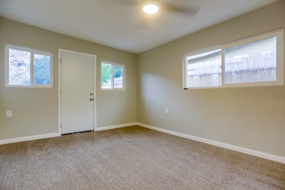 Virtual tour photo 26 of 44 for 3811 College Ave