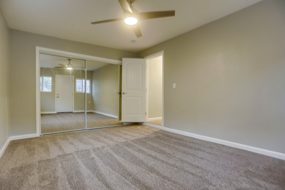 Virtual tour photo 28 of 44 for 3811 College Ave