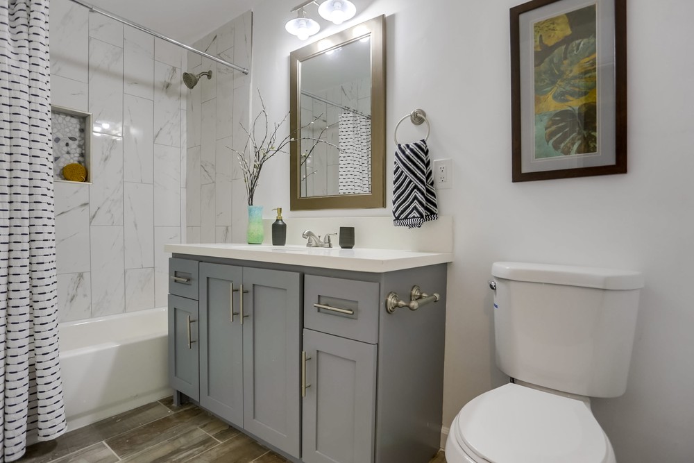 Virtual tour photo 30 of 44 for 3811 College Ave