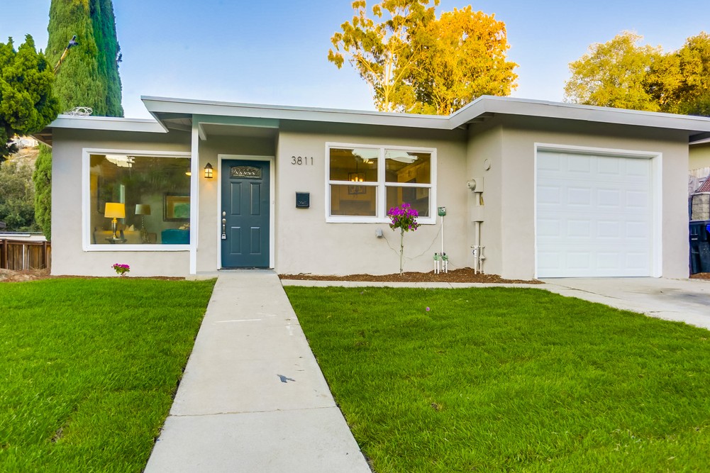 Virtual tour photo 33 of 44 for 3811 College Ave