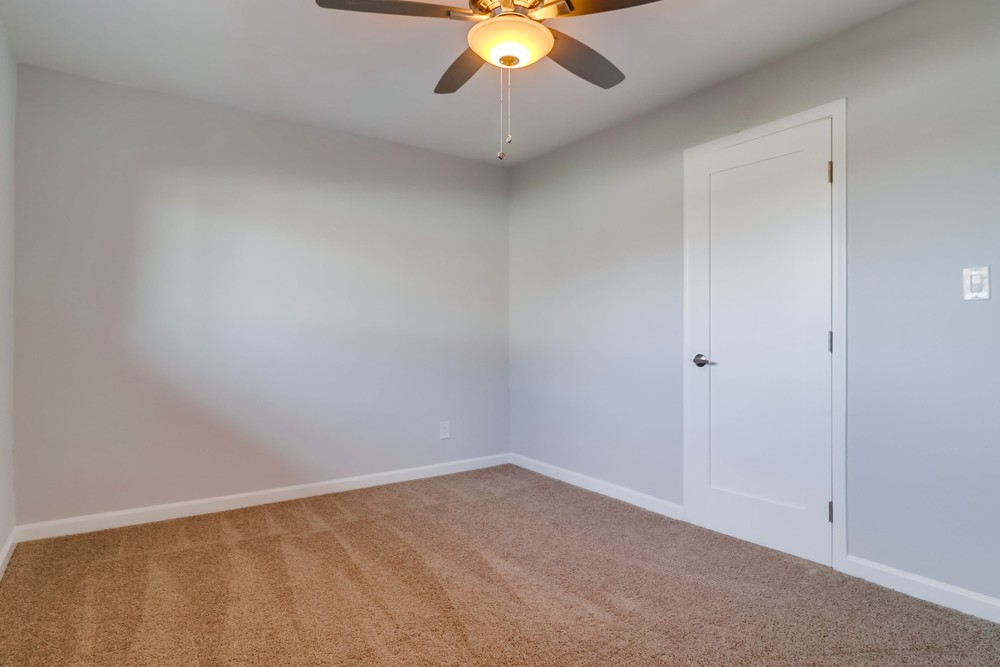 Virtual tour photo 13 of 37 for 3811 Gamma St